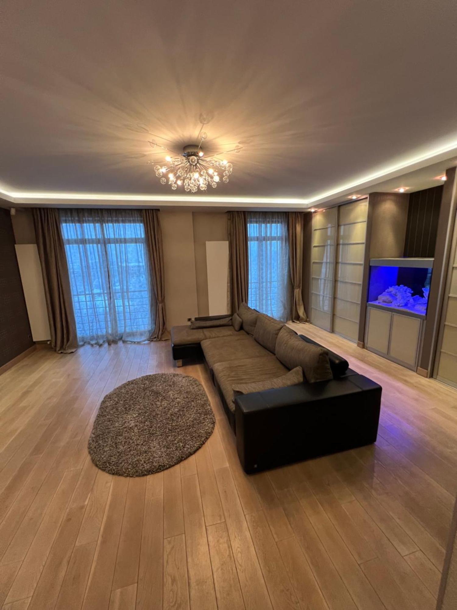 Apartment On Arkhipenka With Panorama View Liov Exterior foto