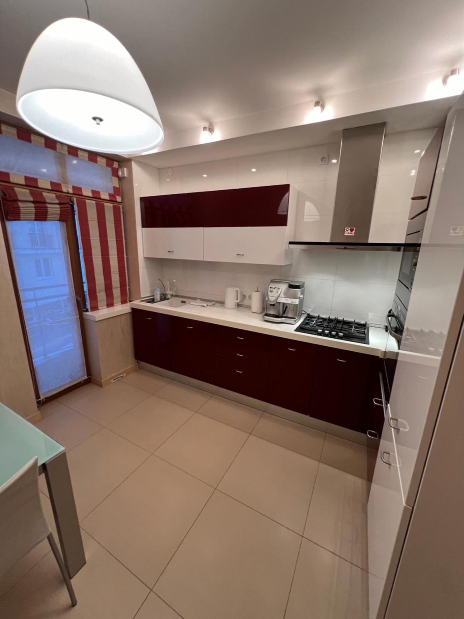 Apartment On Arkhipenka With Panorama View Liov Exterior foto