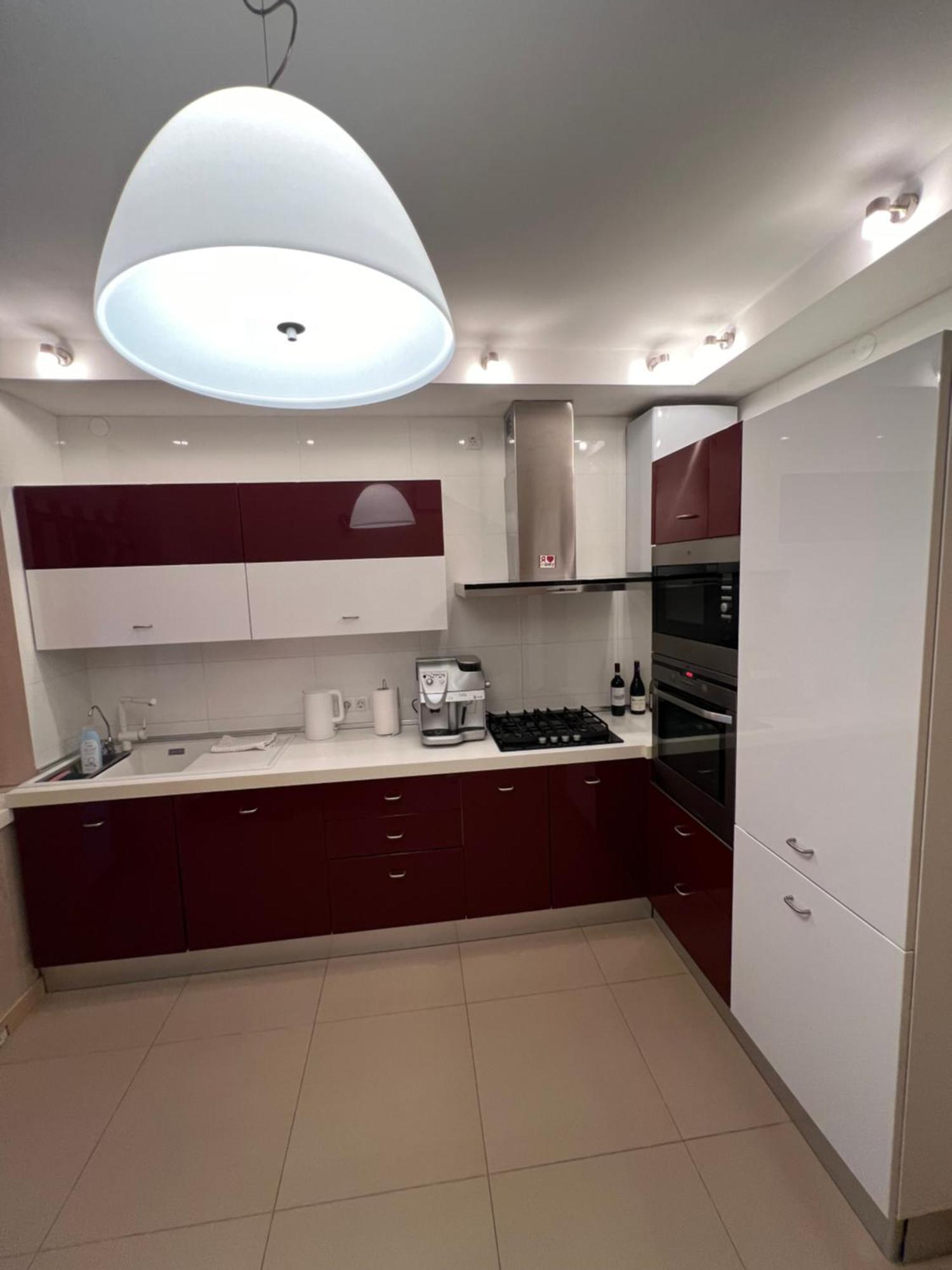 Apartment On Arkhipenka With Panorama View Liov Exterior foto